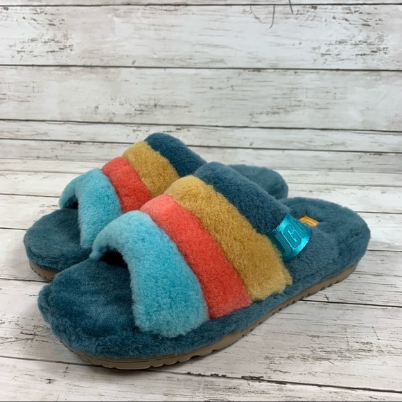 UGG Fluff You Stripes Slippers - Picture 6 of 11